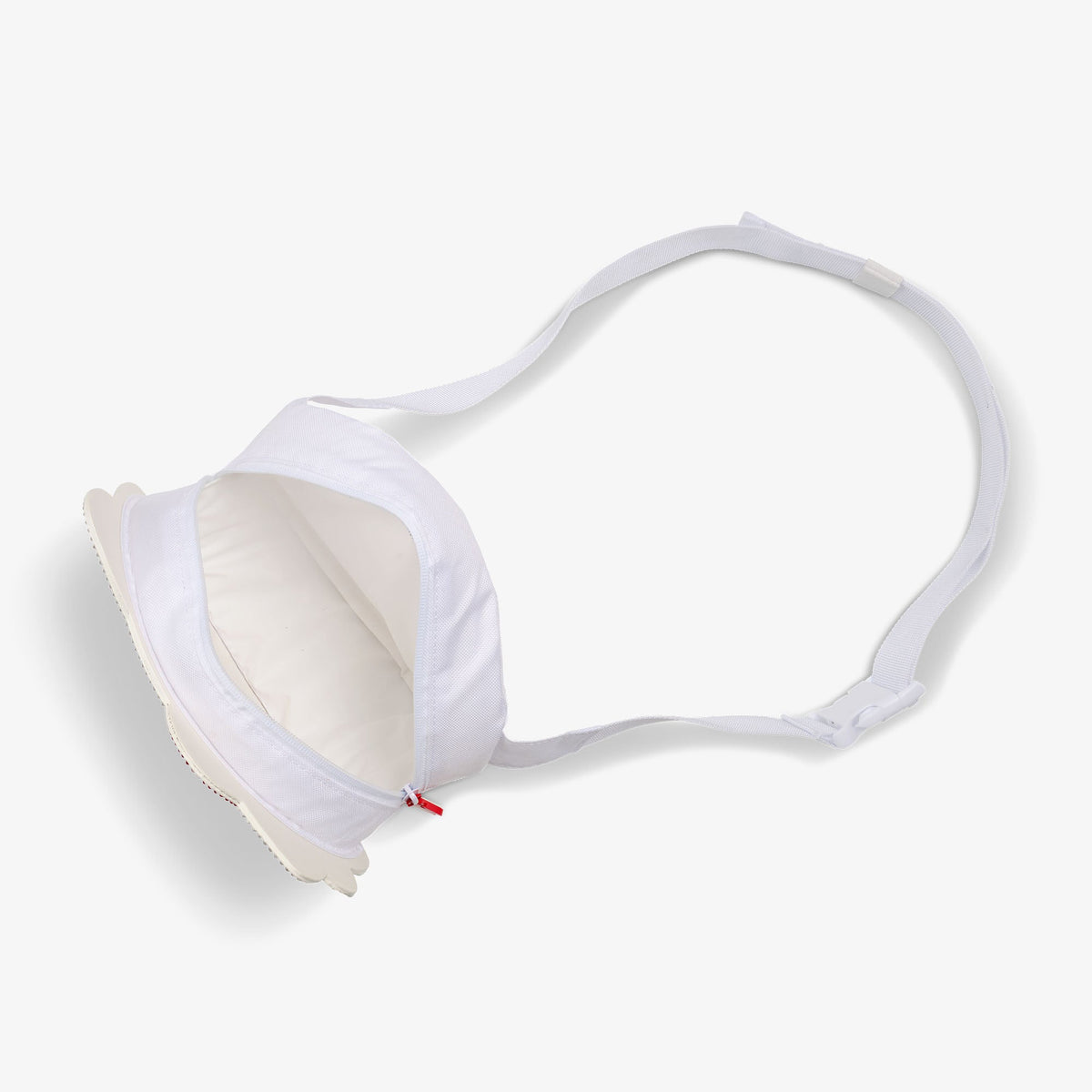 hello-kitty-classic-fanny-pack-k4 00027928-O2_ae2669ba-64a8-48bc-b8c3-bc035c959835.jpg