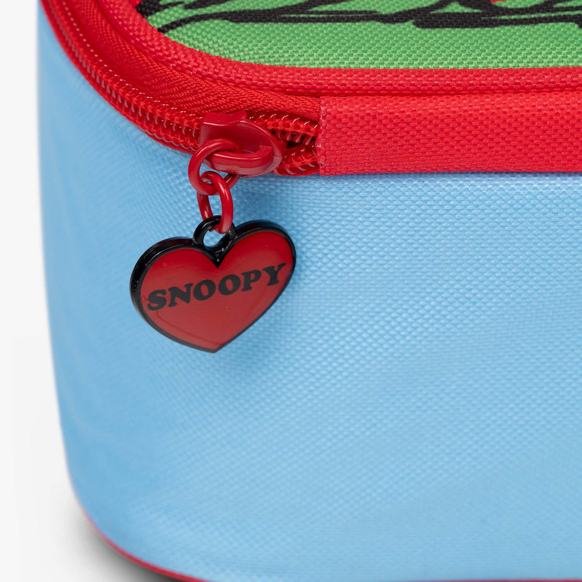 snoopy-s-doghouse-horizontal-lunch-cooler-bag-o8 00028034-Z.jpg