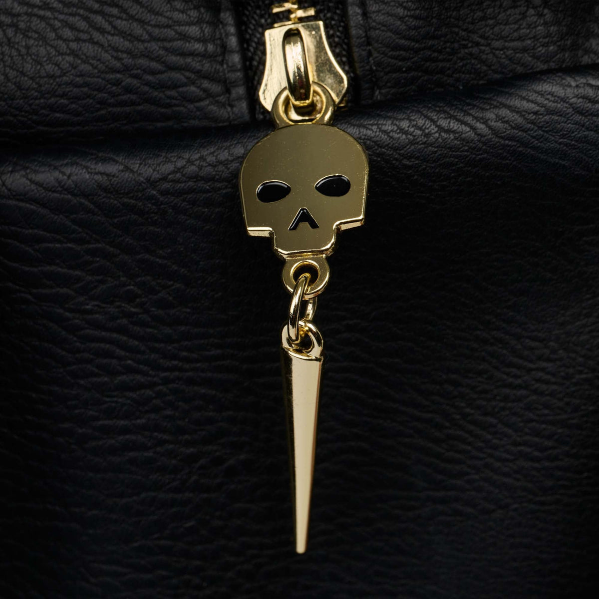 liquid-death-coffin-crossbody-cooler-bag-y3 00028055-Z.jpg