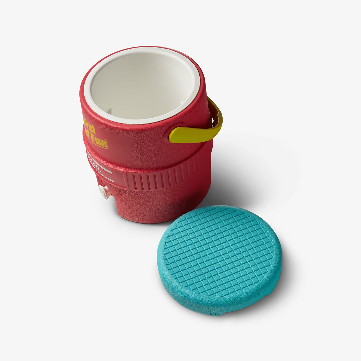 retro-barrel-of-fun-2-gallon-jug-w7 00031410-O2.jpg