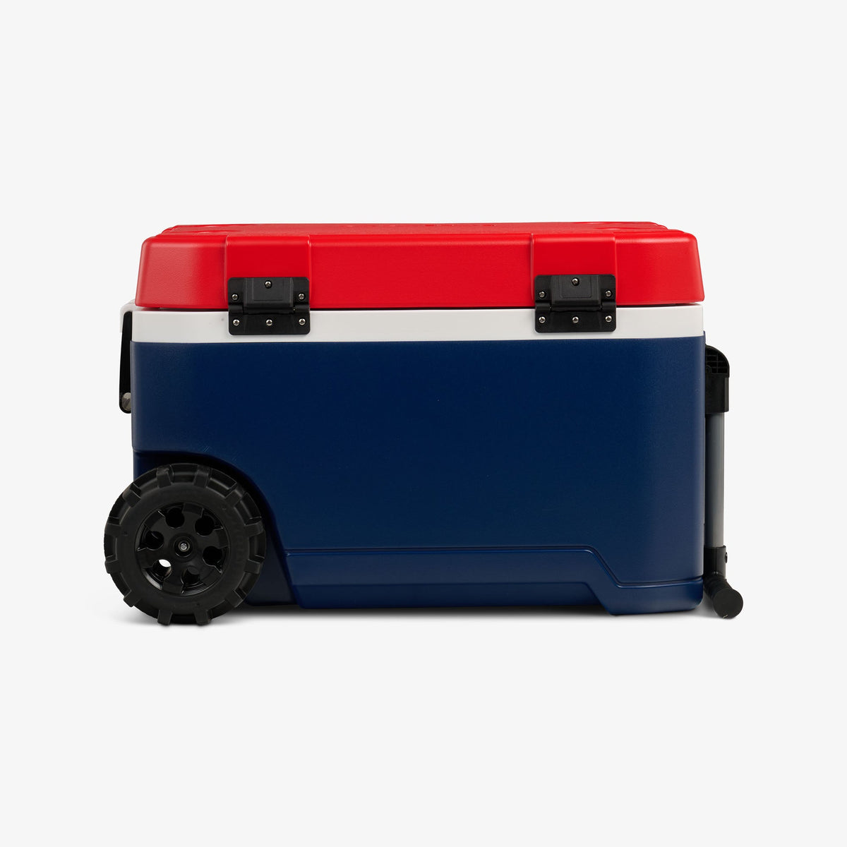 trailmate-75-qt-roller-cooler-z9 00035111-BK.jpg
