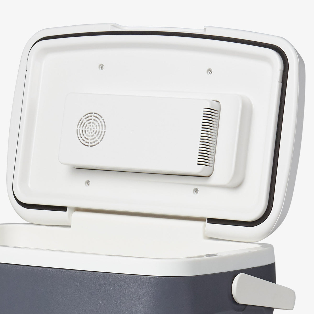 versatemptm-28-qt-portable-electric-cooler-y6 00040390_7.jpg