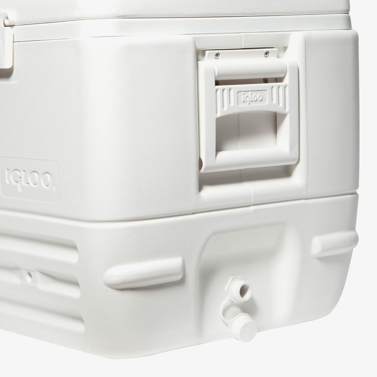 quick-and-cool-150-qt-cooler-m6 00044363-quick-and-cool-150-qt-cooler-side_d261c6aa-cd7b-40f6-b463-5023d91df276.jpg
