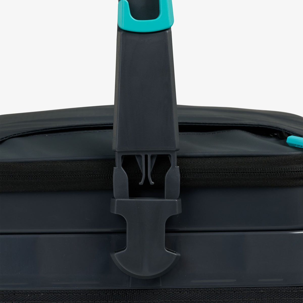 rival-18-can-hybrid-cooler-d1 00064361-HK1.jpg