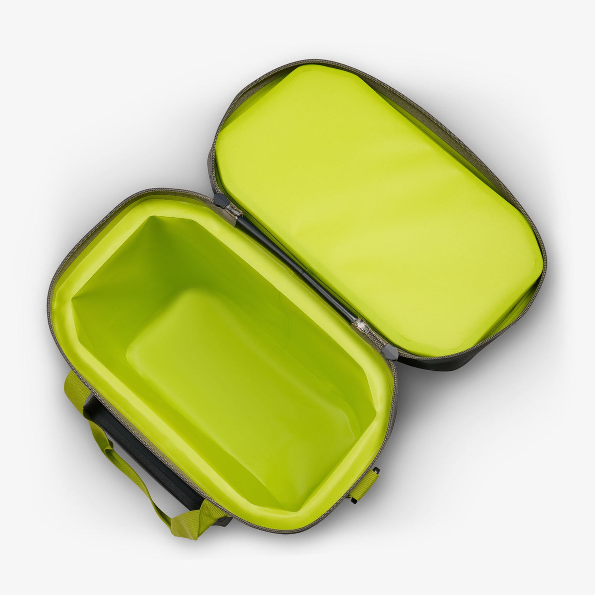 trailmate-36-can-cooler-bag-r1 00066773-O3.jpg