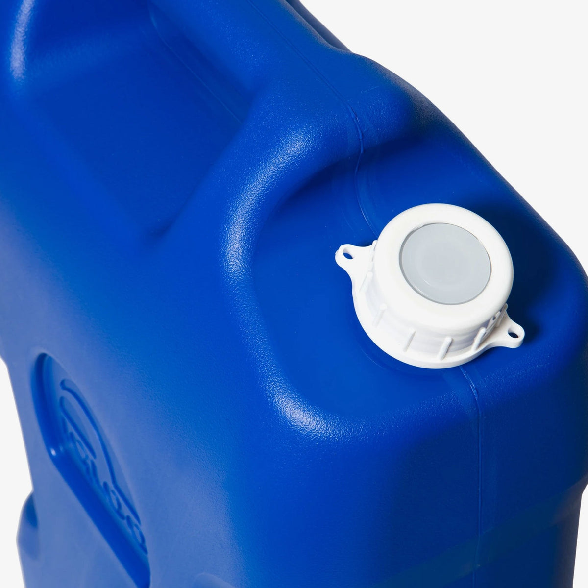 6-gallon-water-container-s2 42154-6-gallon-water-container-ii-majestic-blue-top.jpg