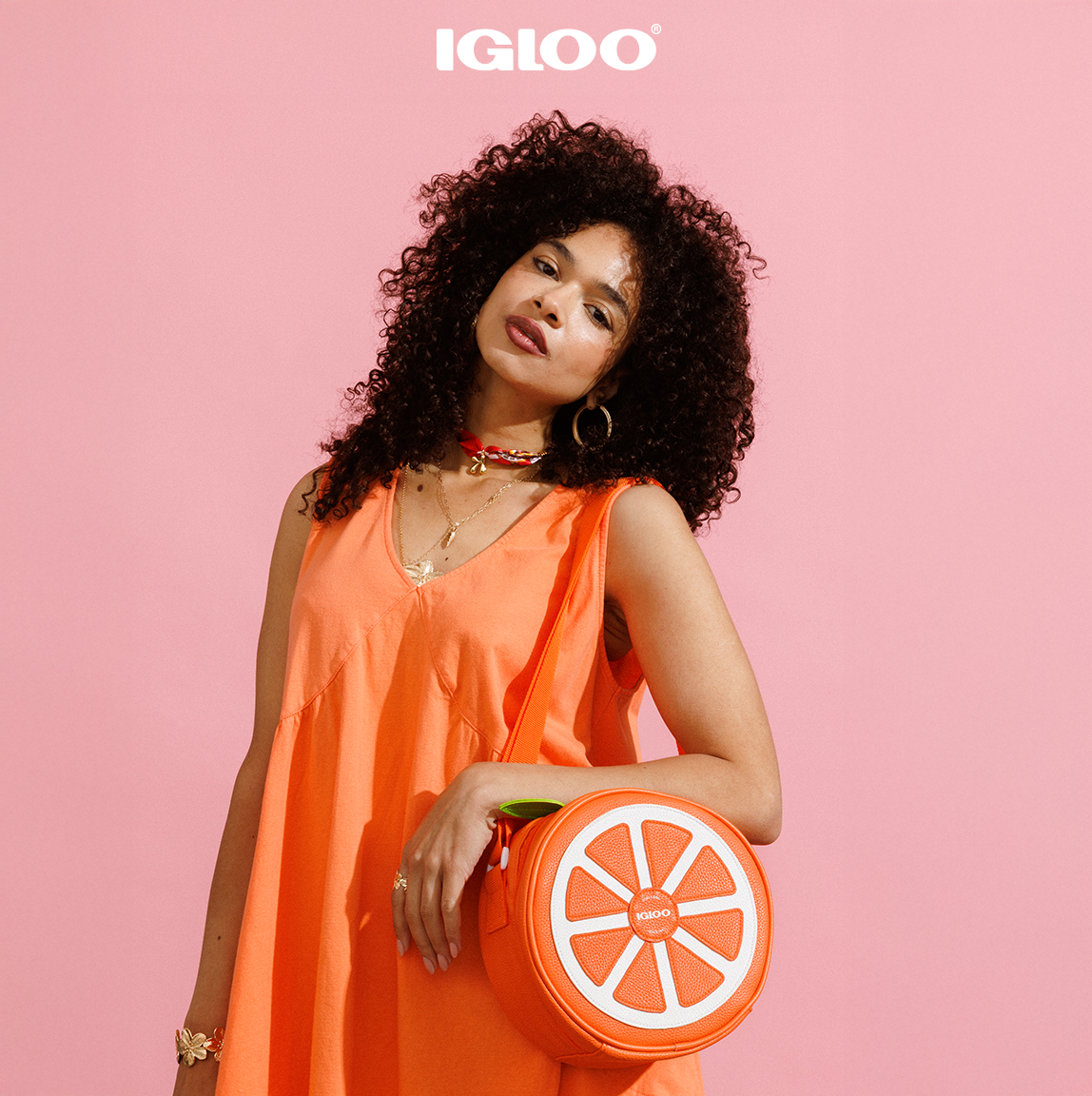 citrus-crossbody-cooler-bag-h3 CitrusDrinkware_social_gif_2o.png